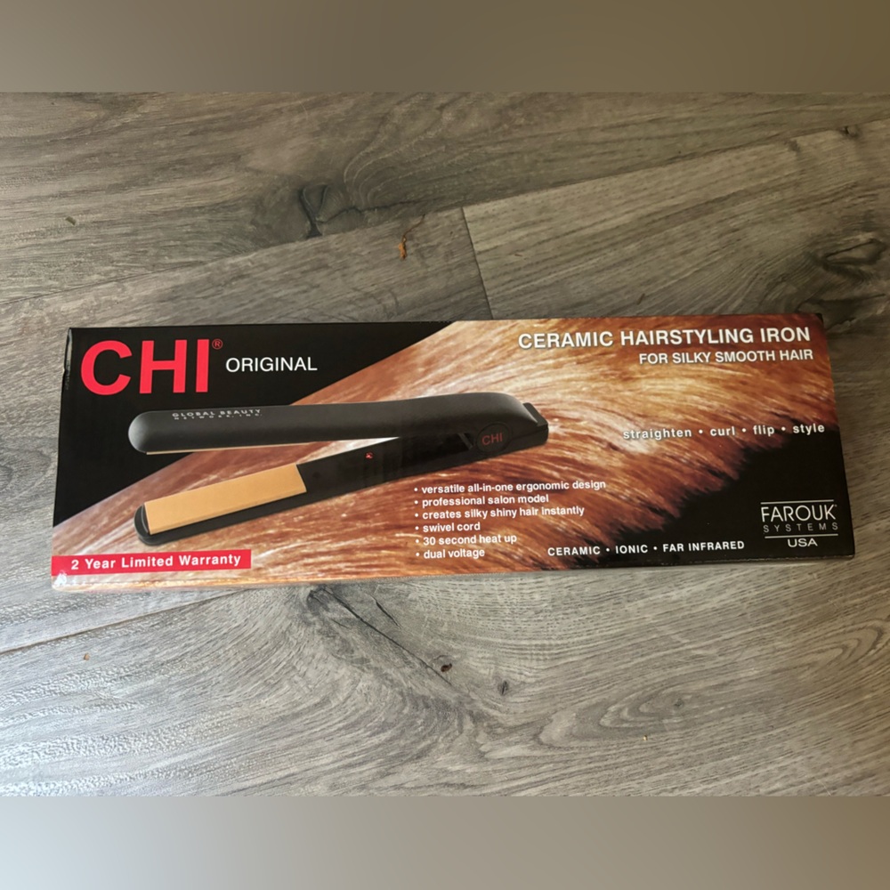 Brand New in Box CHI 1 inch ceramic straightener